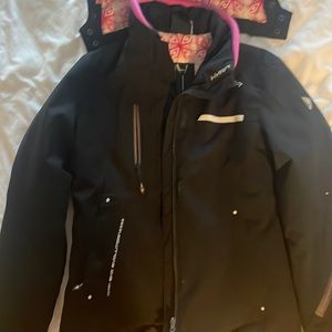 Women’s medium Hyra ski jacket. Very good used condition